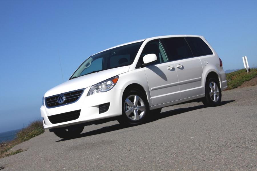  Volkswagen Routan 2009 года  (фото 51 из 80)